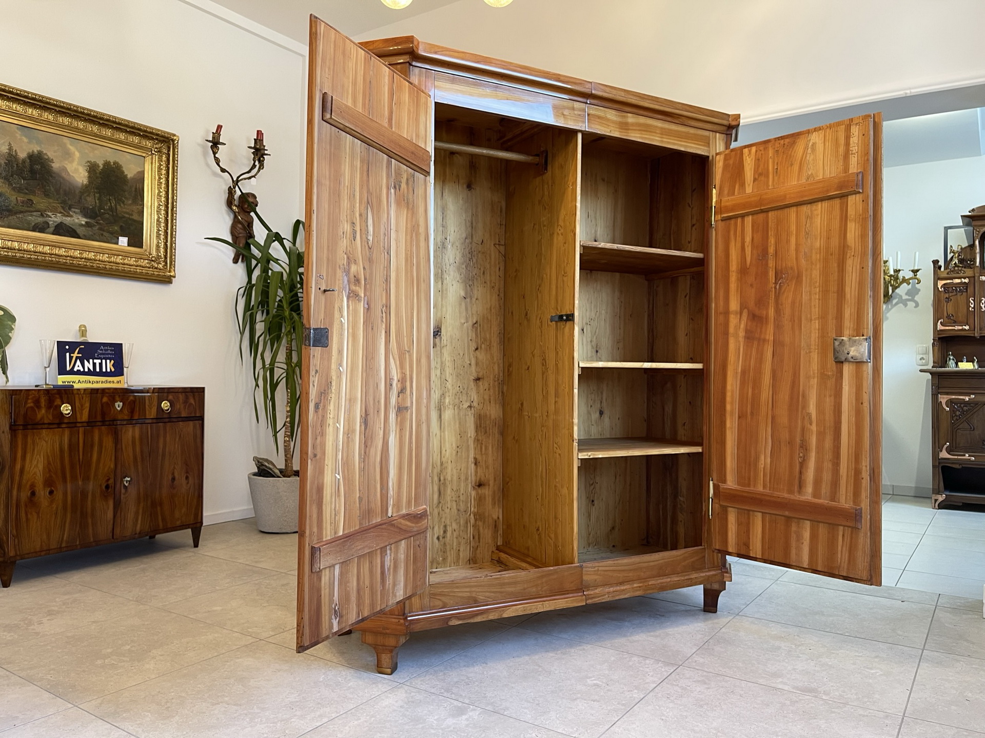 restaurierter Biedermeier Schrank Kleiderkasten Hallenschrank i1171