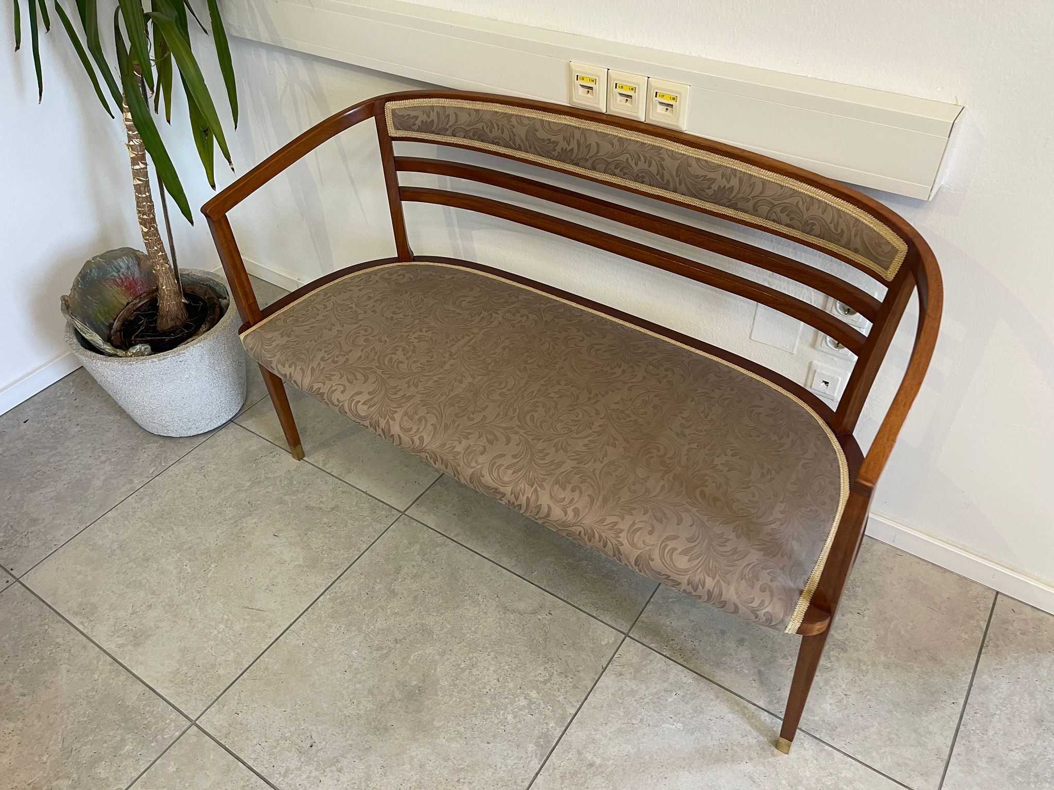 (SALE) Jugendstil  Sofa Restauriert DIWAN COUCH B1993