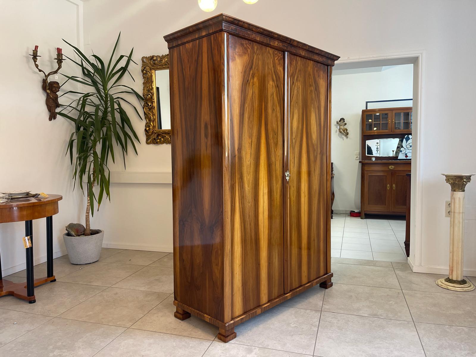 SALE Restaurierter Biedermeier Schrank Kleiderkasten Hallenschrank Antiquität G1193