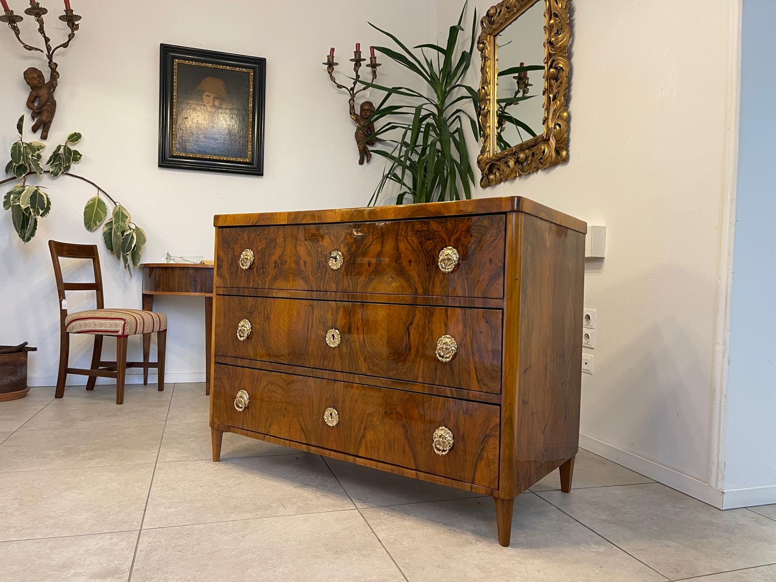 Sale Restaurierte Biedermeier Kommode 3 Ladenkommode Nussholz Antiquität G1064