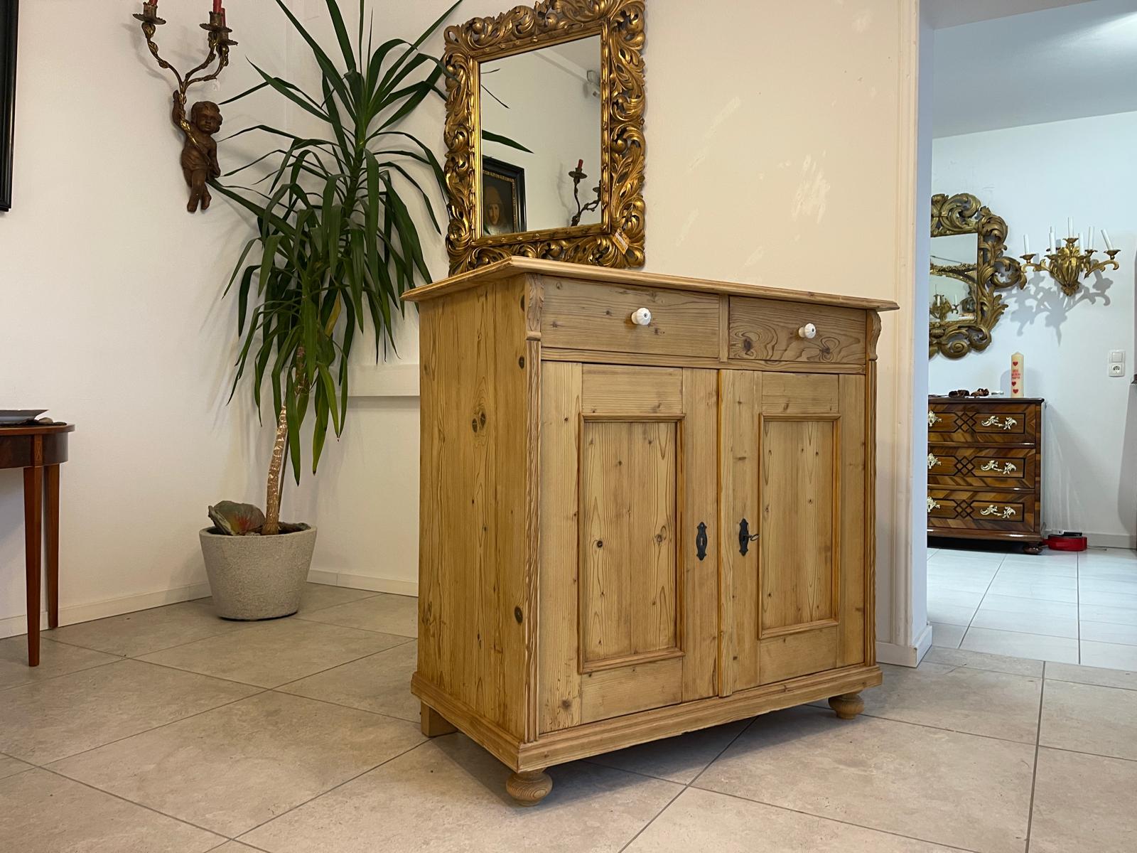 Bäuerliche Gründerzeit Anrichte Sideboard Kommode Naturholz A5117