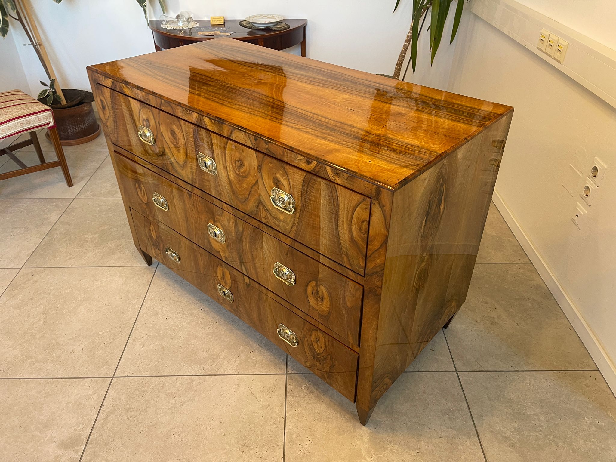 Sale Restaurierte Biedermeier Kommode Nussholz Antiquität A5104