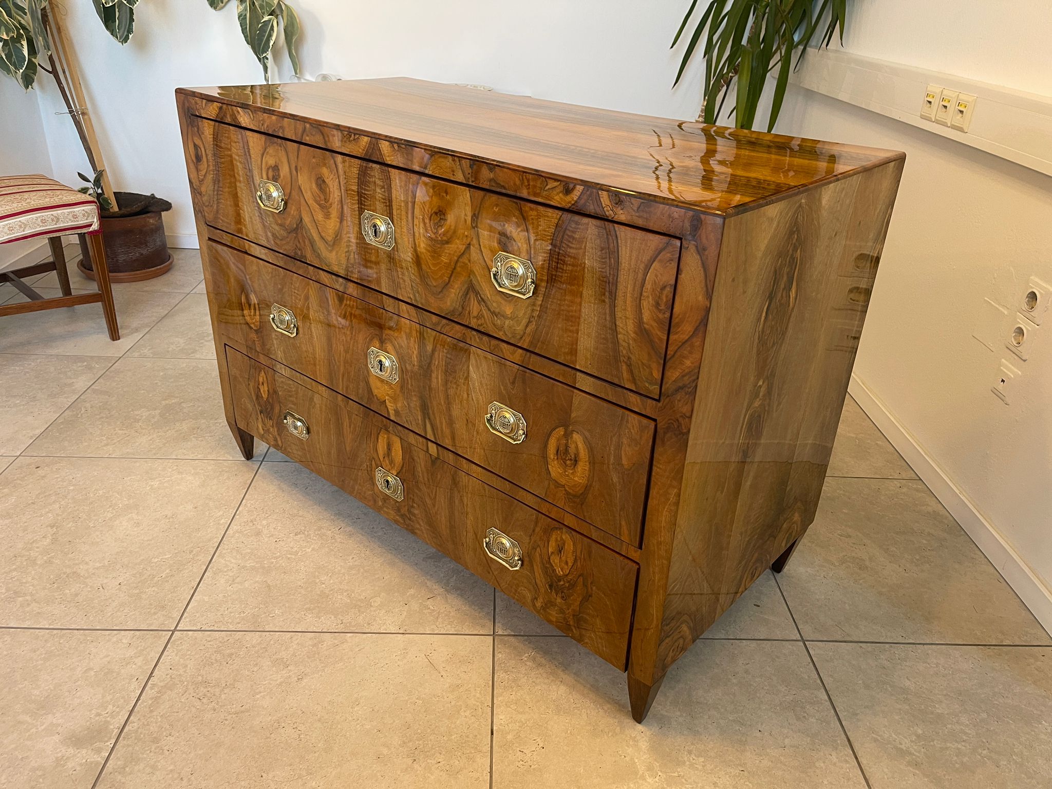 Sale Restaurierte Biedermeier Kommode Nussholz Antiquität A5104