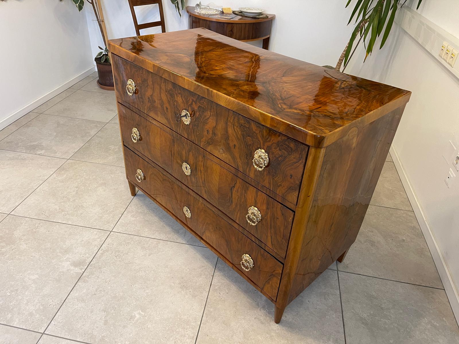 Sale Restaurierte Biedermeier Kommode 3 Ladenkommode Nussholz Antiquität G1064