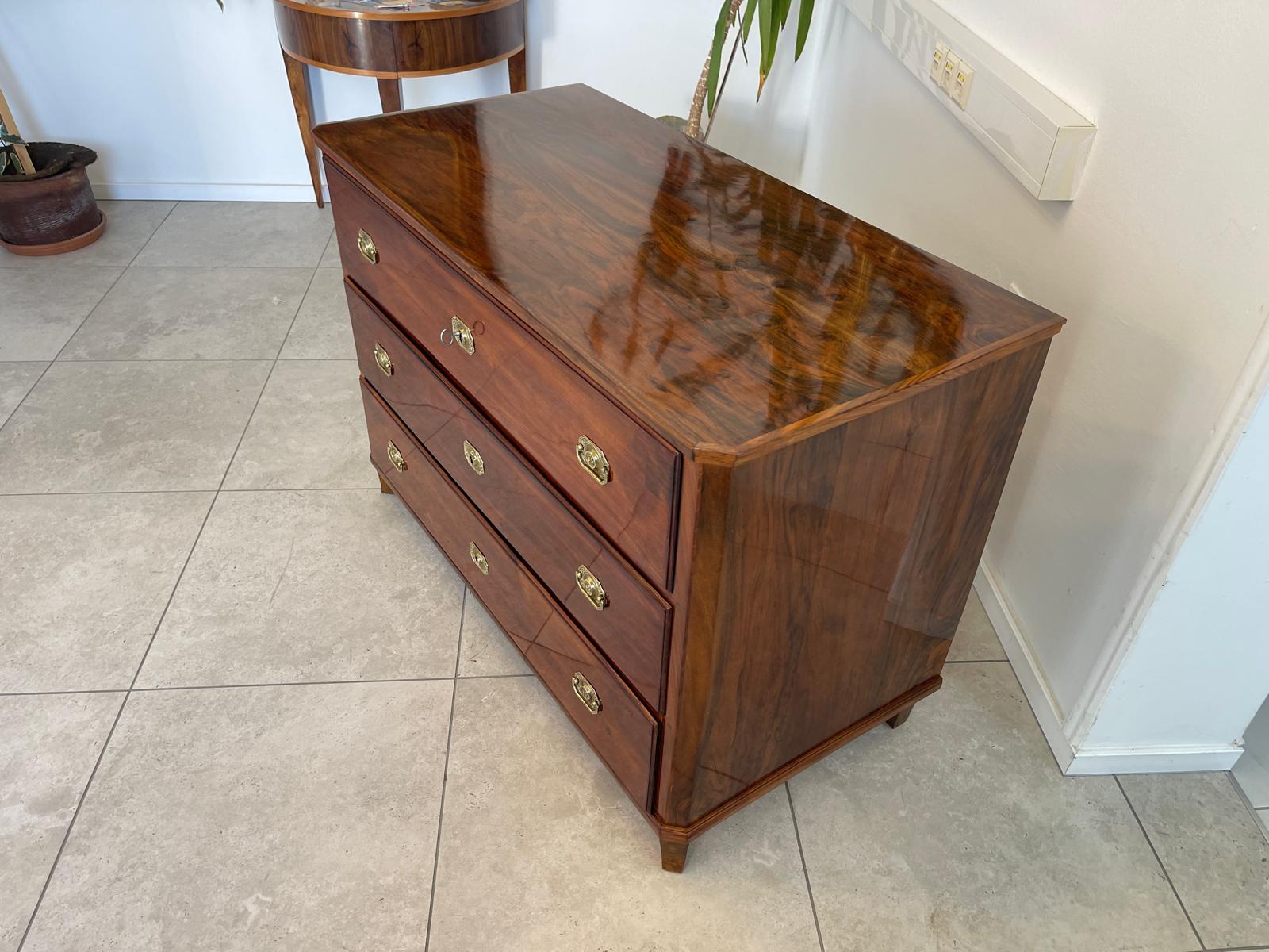 Restaurierte Biedermeier Kommode 3 Ladenkommode Nussholz Antiquität G1125