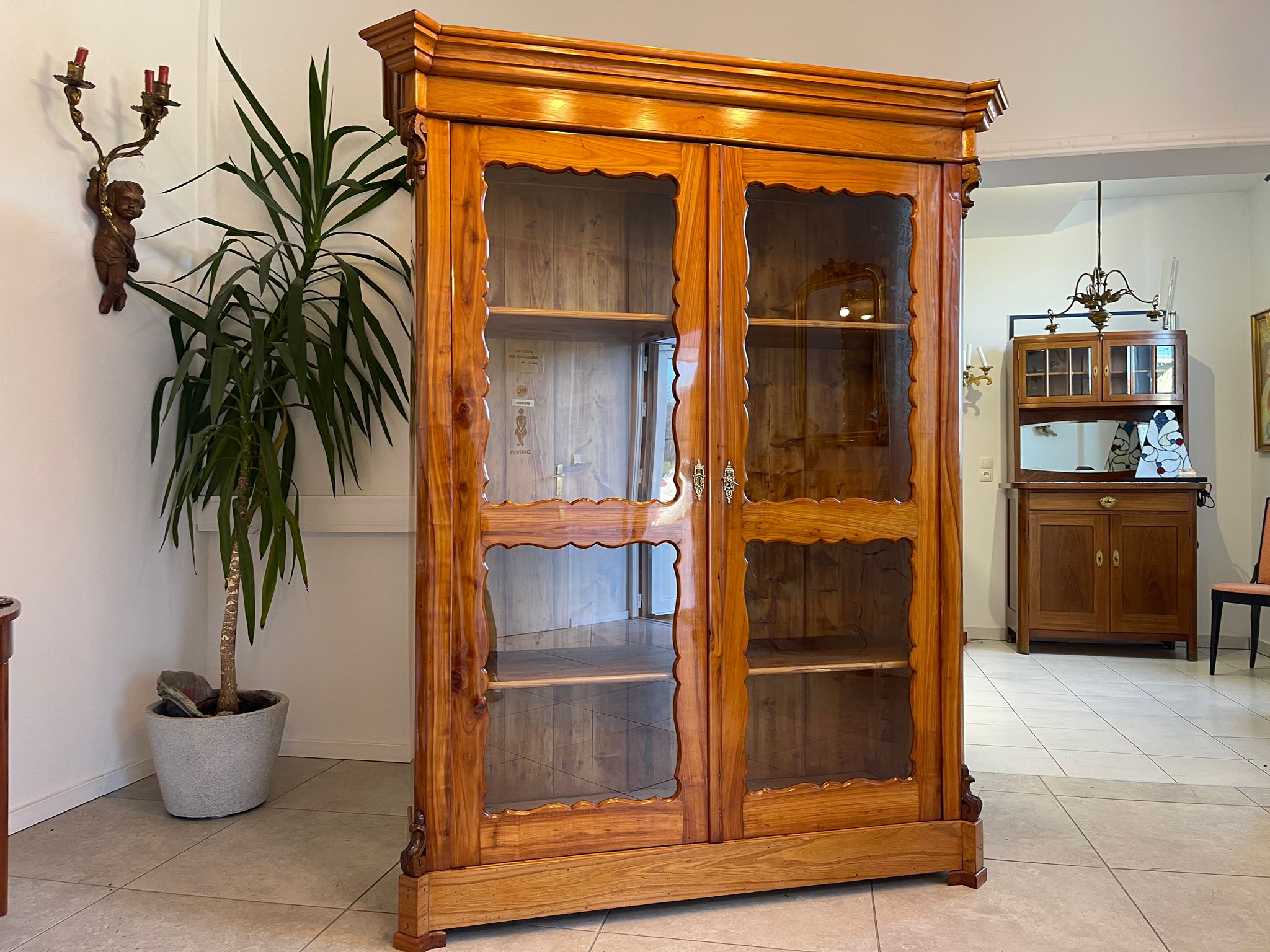 SALE Biedermeier Vitrine Bücherschrank Sammlervitrine Kirschholz Antiquität A5108